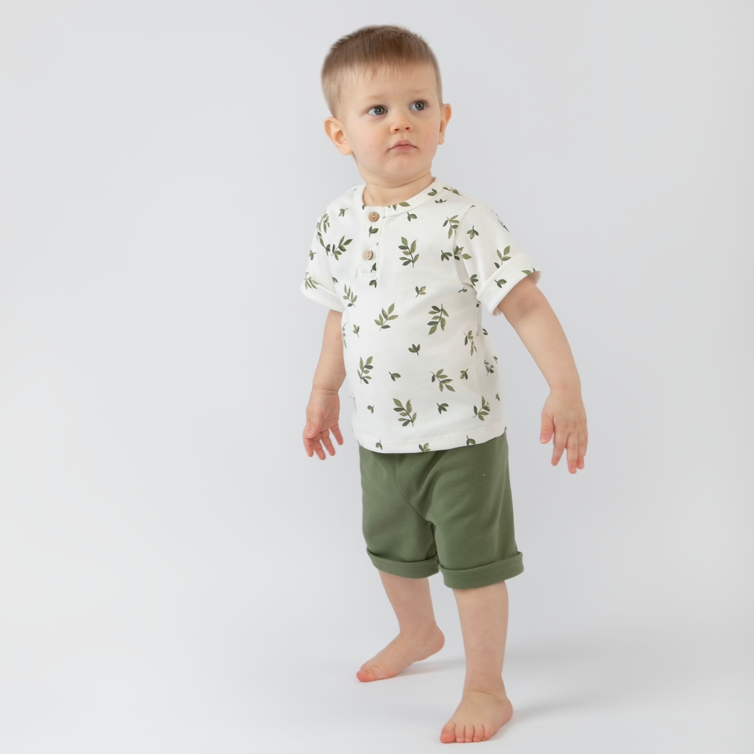 Комплект футболка+шорты "Лимончики", листочки