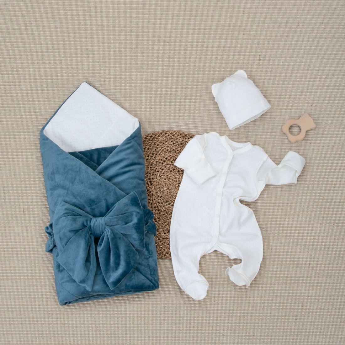 Комплект на выписку 4 предмета "Классика", деним, лето