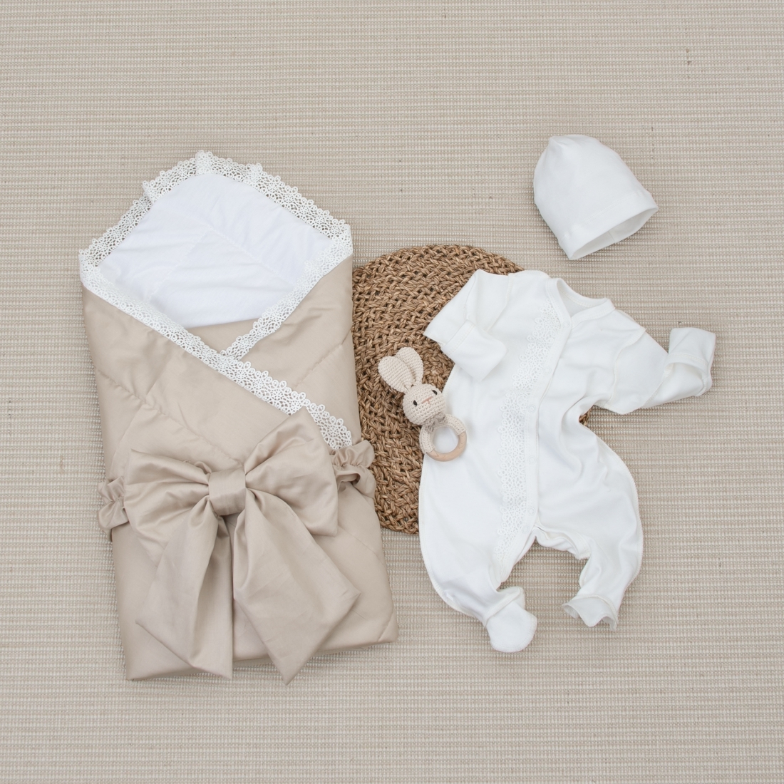 Комплект на выписку 4 предмета "Новый Сатин", серо-бежевый, лето